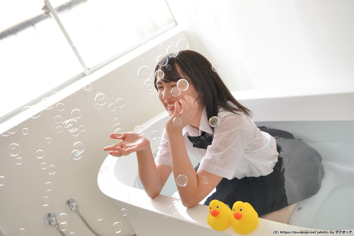 Narumi Photoset Amaha  8/87P [պLOVEPOPд]  P.3