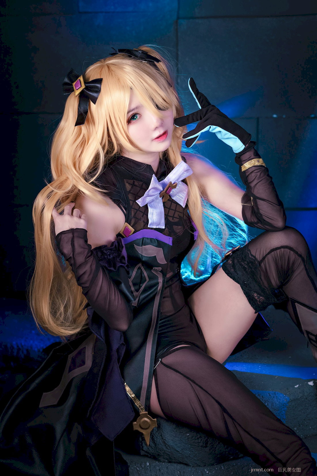  ] allyDorasnow [Coser  Fischlothicingerie/53P P.4