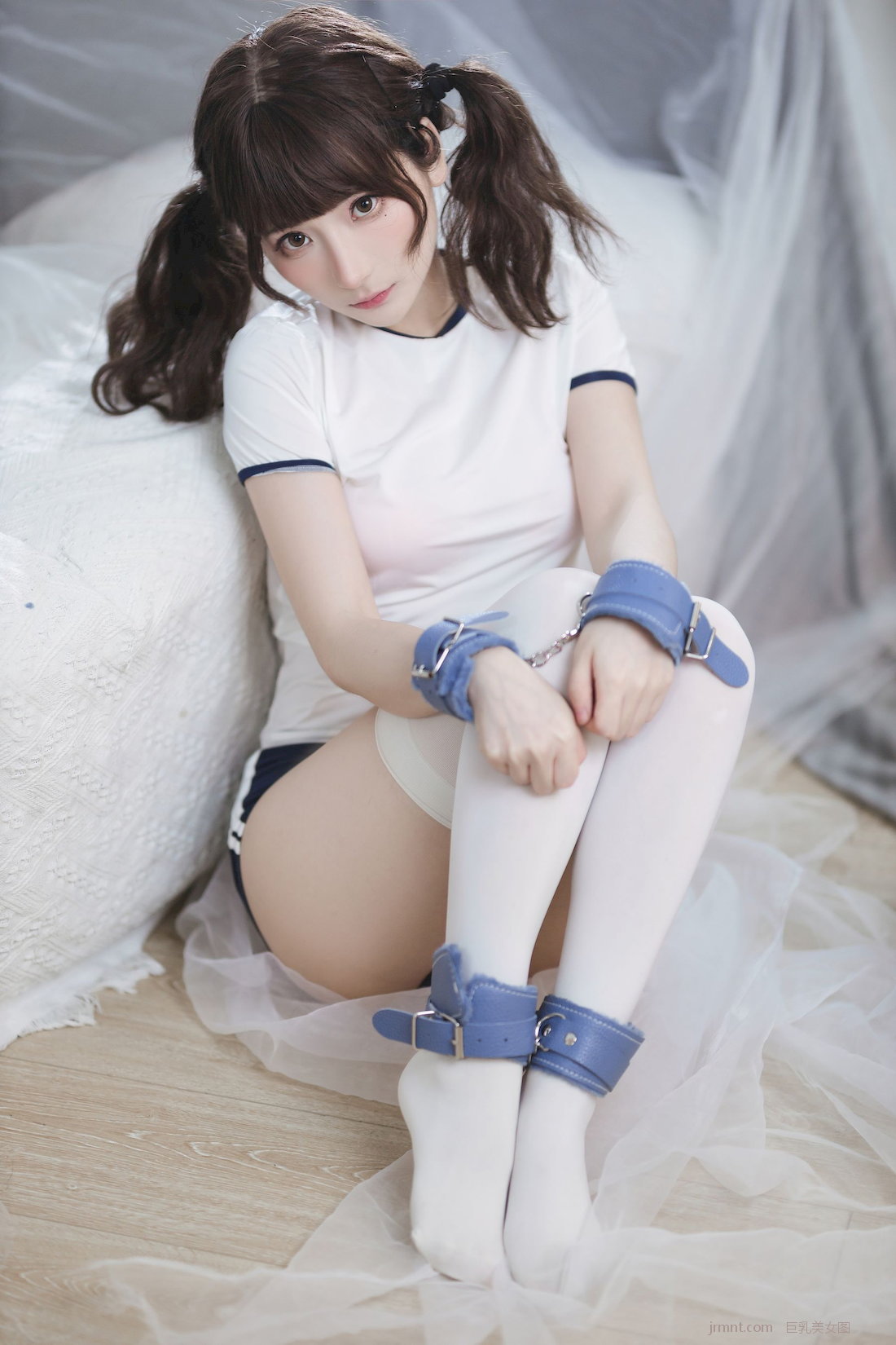 /37P [Coser ] w P.7