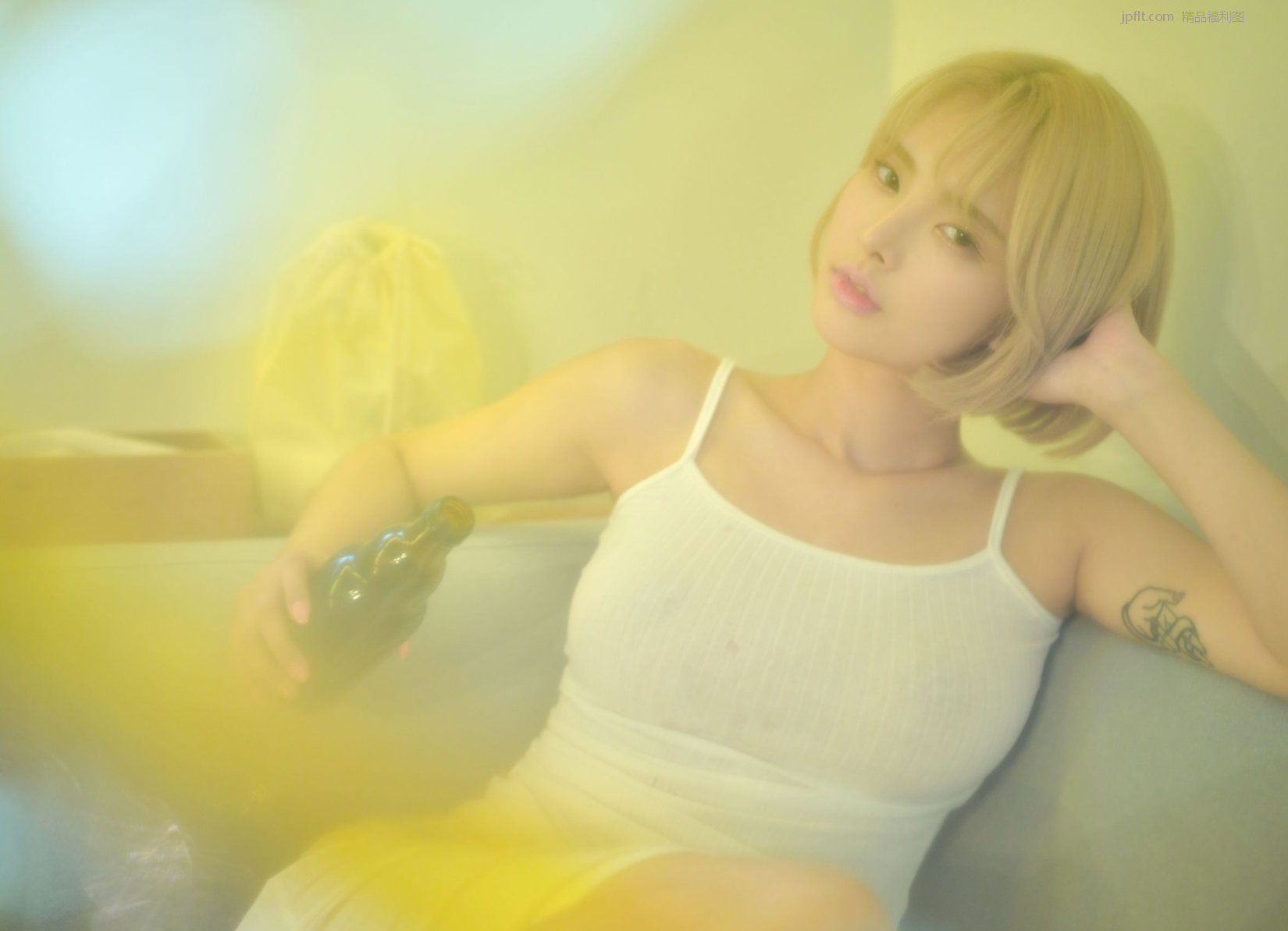 ˽Ӱ   [ϺArtGraviaӰ] HyoYeon/99P Vol.396 P.8