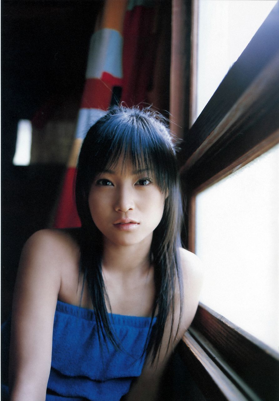 Eri Kamei w} [Hello! Project Digital Books] Vol.17 д漯