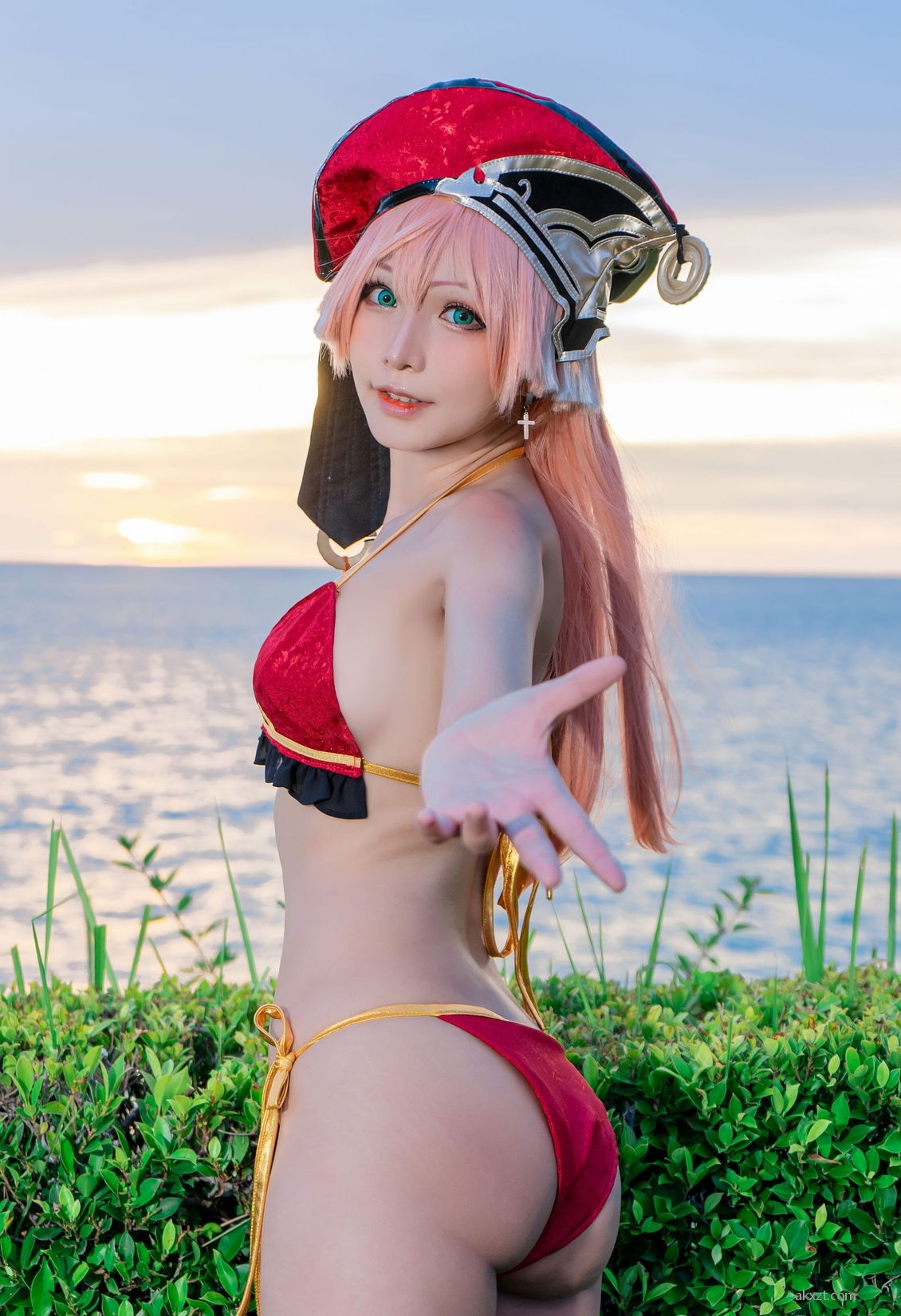 Bikini Cosplayer ͼLight ͼ Yanfei P.1 