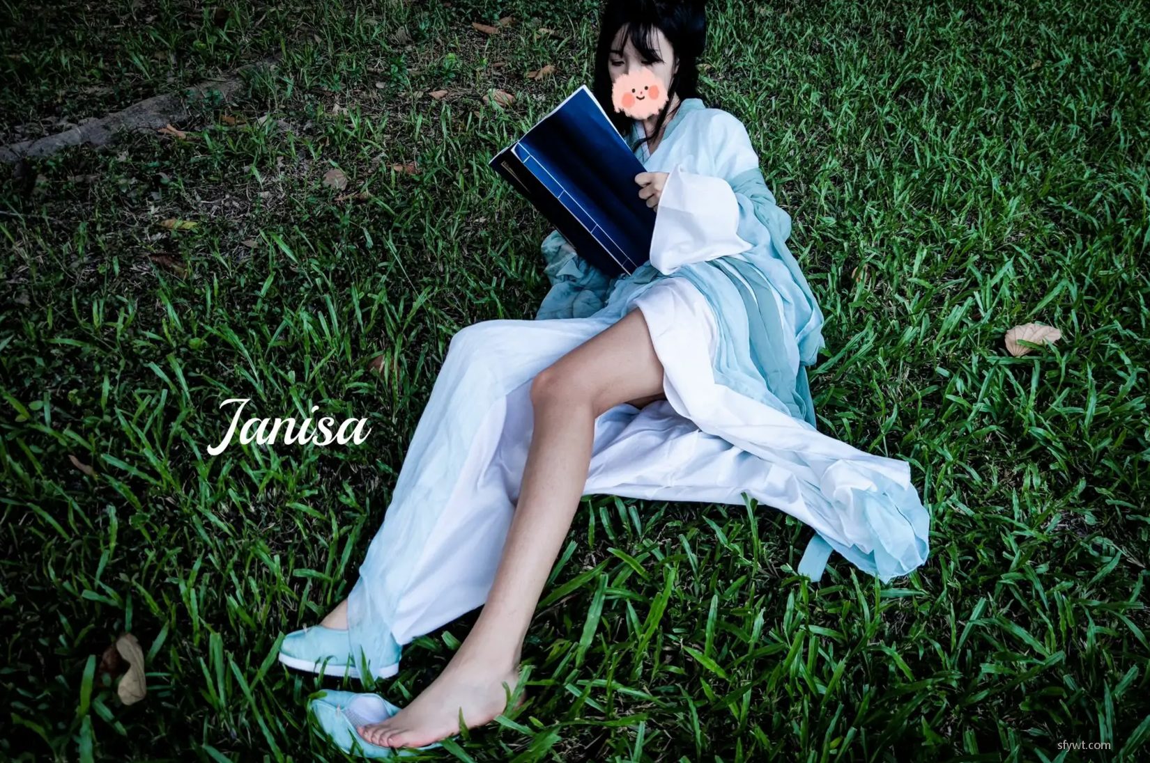 coserд Ʒͼ Janisa (30P) һɢ ģ P.1 